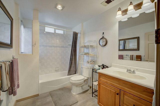 2895 Baseline Rd, Roseville, CA 95747