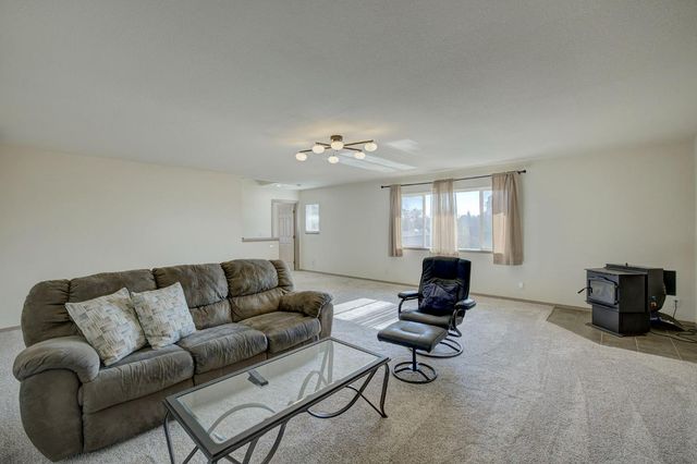 2895 Baseline Rd, Roseville, CA 95747