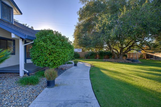 2895 Baseline Rd, Roseville, CA 95747