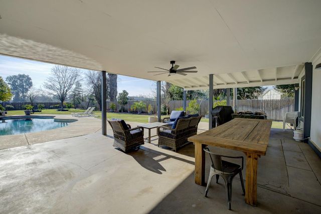 2895 Baseline Rd, Roseville, CA 95747