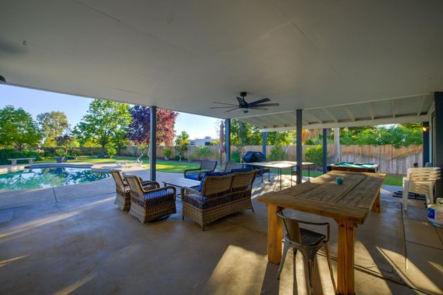 2895 Baseline Rd, Roseville, CA 95747