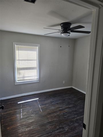 3006 Dacca Drive, Houston, TX 77051