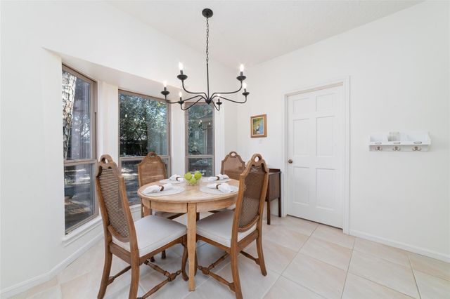 2 Noontide Circle, The Woodlands, TX 77380