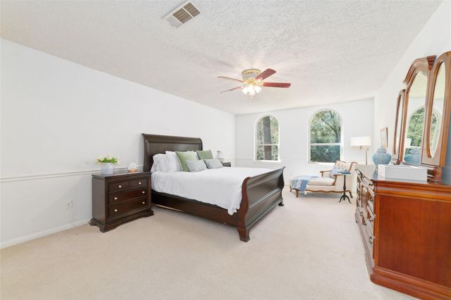 2 Noontide Circle, The Woodlands, TX 77380