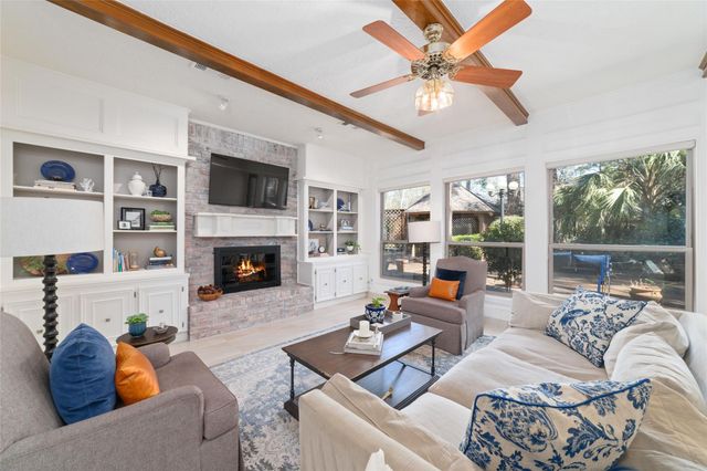 2 Noontide Circle, The Woodlands, TX 77380