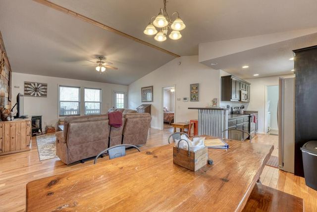 133 Underburg Lane, Franklin, NC 28734