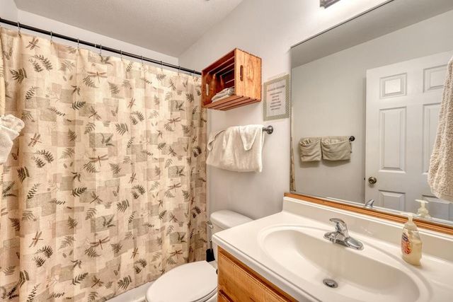 133 Underburg Lane, Franklin, NC 28734
