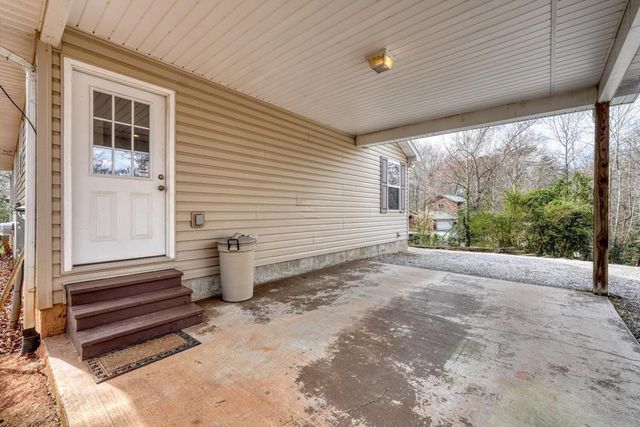 133 Underburg Lane, Franklin, NC 28734