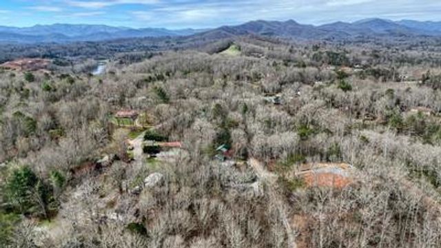 133 Underburg Lane, Franklin, NC 28734
