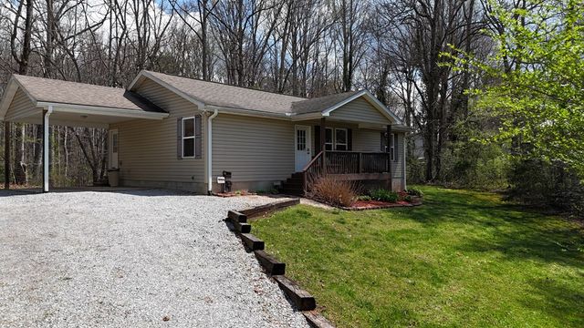 133 Underburg Lane, Franklin, NC 28734