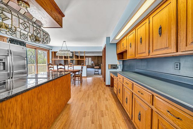 6051 Lakemont DR, Roanoke, VA 24018