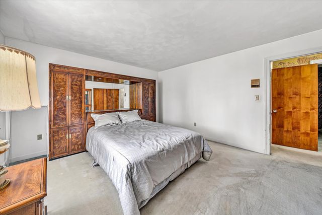 6051 Lakemont DR, Roanoke, VA 24018