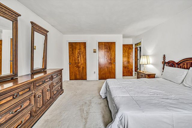 6051 Lakemont DR, Roanoke, VA 24018