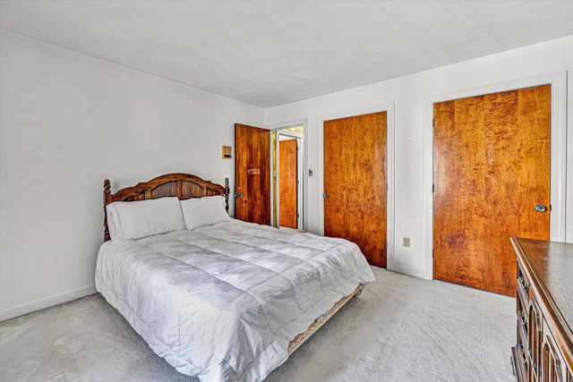 6051 Lakemont DR, Roanoke, VA 24018