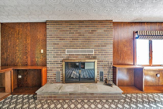 6051 Lakemont DR, Roanoke, VA 24018