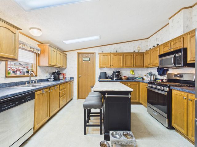 57 Sparrow Street, Keene, NH 03431