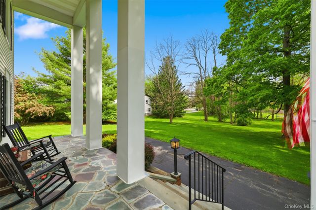 6 Country Club Road, Hopewell Junction, NY 12533