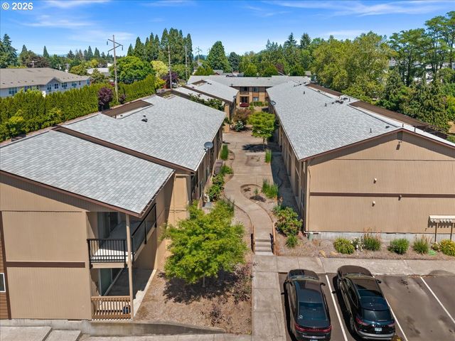 3404 19TH Ave 208, Forest Grove, OR 97116