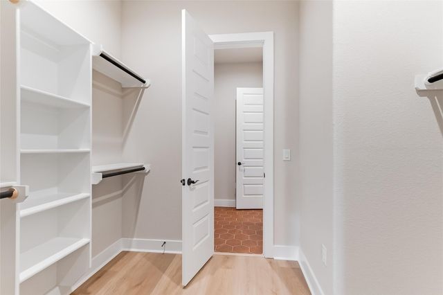 115 Draper LN, Bertram, TX 78605