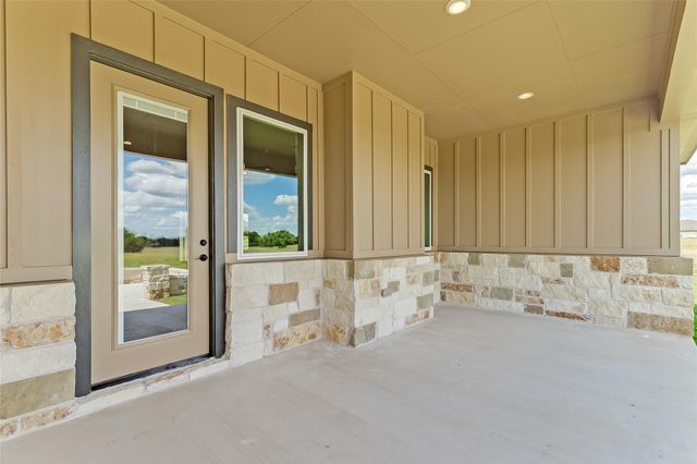 115 Draper LN, Bertram, TX 78605