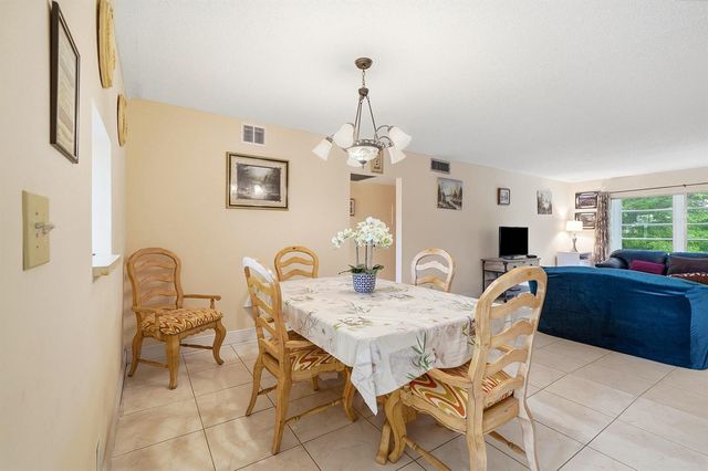 3201 Portofino Point E3, Coconut Creek, FL 33066