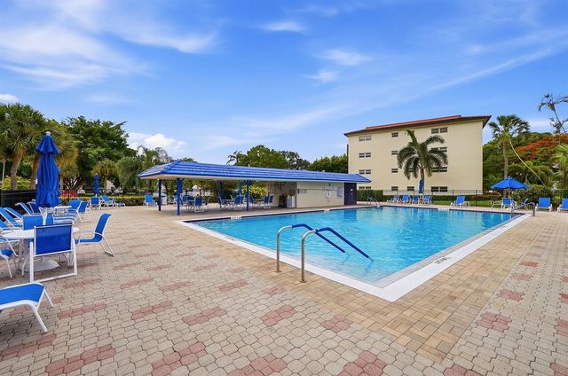 3201 Portofino Point E3, Coconut Creek, FL 33066