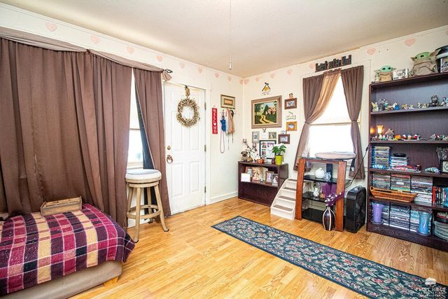 6 Lincoln Circle, Junction City, KS 66441