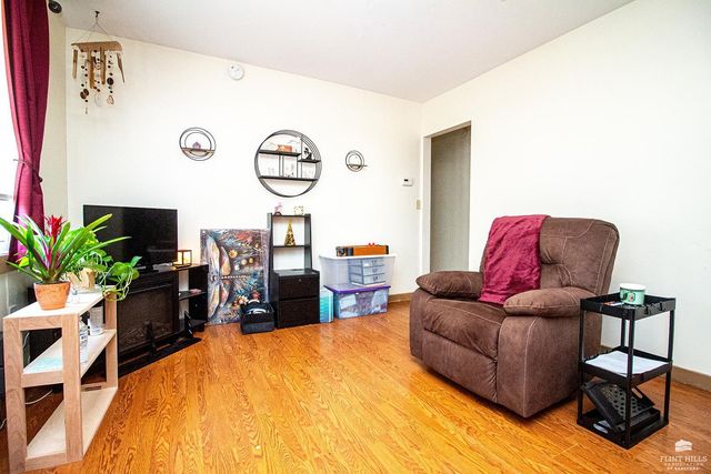 6 Lincoln Circle, Junction City, KS 66441