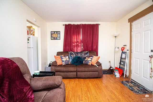 6 Lincoln Circle, Junction City, KS 66441