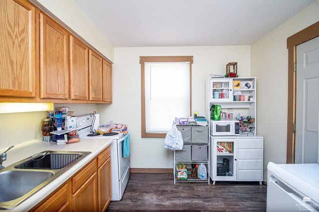 6 Lincoln Circle, Junction City, KS 66441