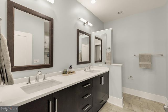 153 WINSOME CIR, Bethesda, MD 20814