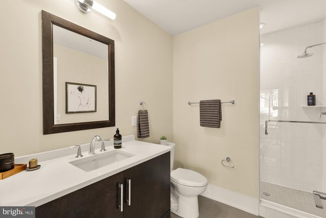 153 WINSOME CIR, Bethesda, MD 20814