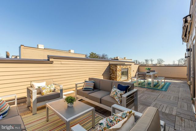 153 WINSOME CIR, Bethesda, MD 20814