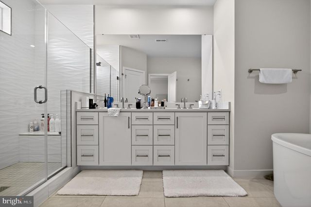 43498 MADISON SPRINGS TER, Ashburn, VA 20148