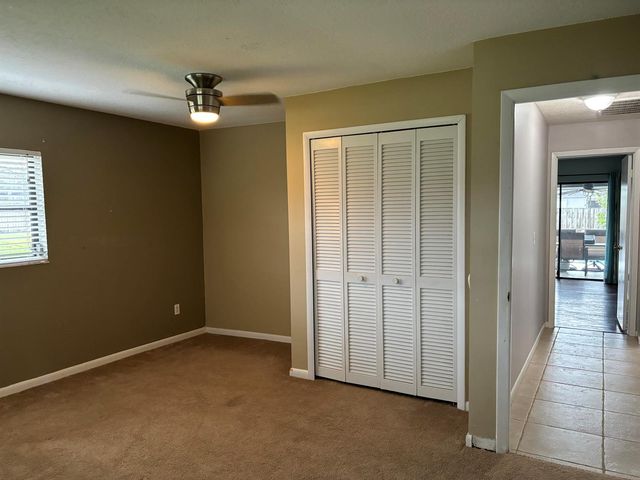 202 SW Crescent Avenue, Port St. Lucie, FL 34984