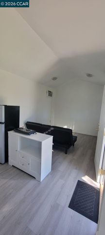 39 Canal Dr., Bay Point, CA 94565