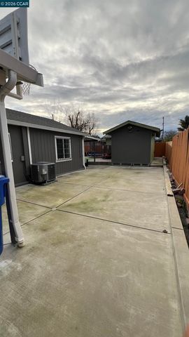 39 Canal Dr., Bay Point, CA 94565