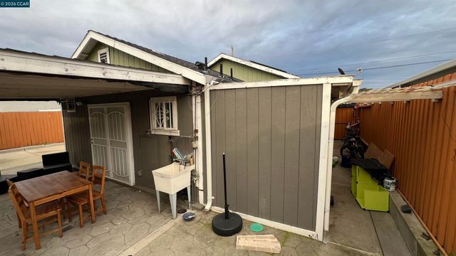 39 Canal Dr., Bay Point, CA 94565