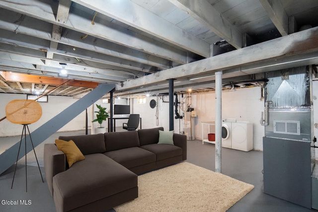 5 Brunswick Park Drive, Brunswick, NY 12180