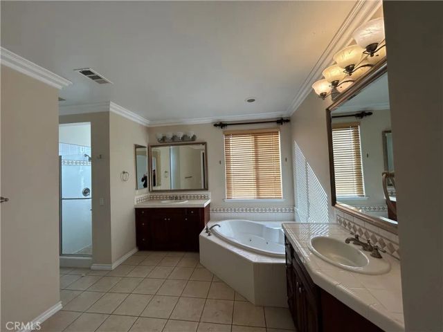 253 Bellafonte Court, Camarillo, CA 93012