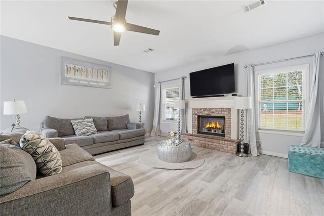 2088 Woodland Brook Drive, Dacula, GA 30019