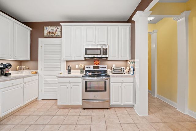 730 Pickering Dr Unit 201, Murrells Inlet, SC 29576