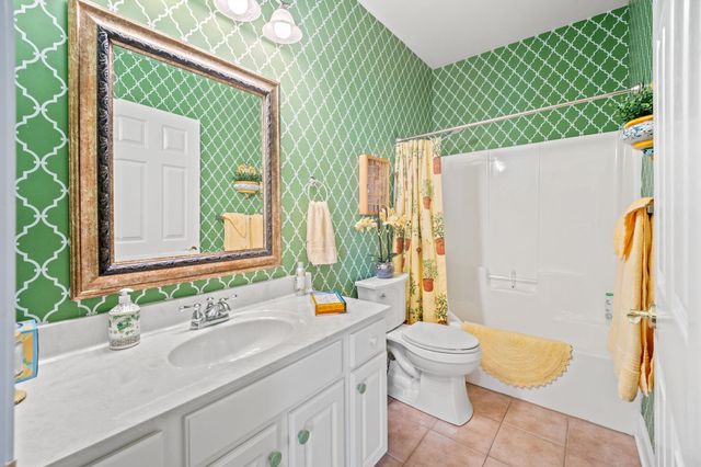 730 Pickering Dr Unit 201, Murrells Inlet, SC 29576