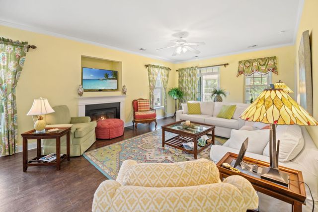 730 Pickering Dr Unit 201, Murrells Inlet, SC 29576