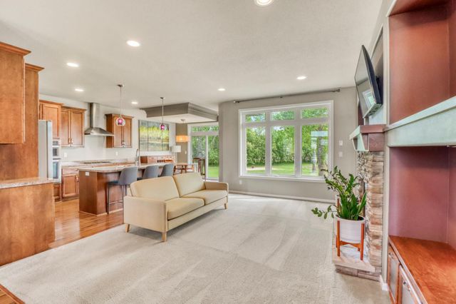 5831 Autumn Drive S, Fargo, ND 58104