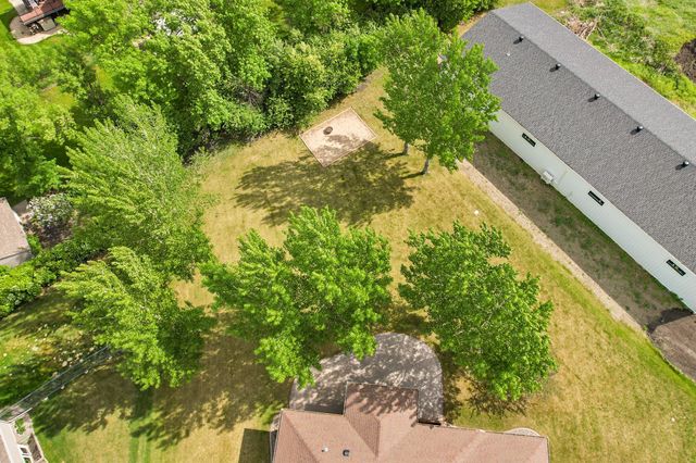 5831 Autumn Drive S, Fargo, ND 58104