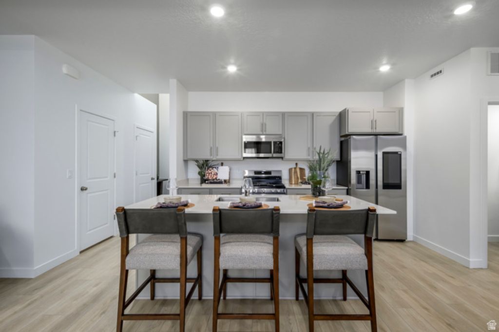 Image 3 of property listing at 1463 W BRIGHT EYES LN ##1504, Saratoga Springs, UT 84045