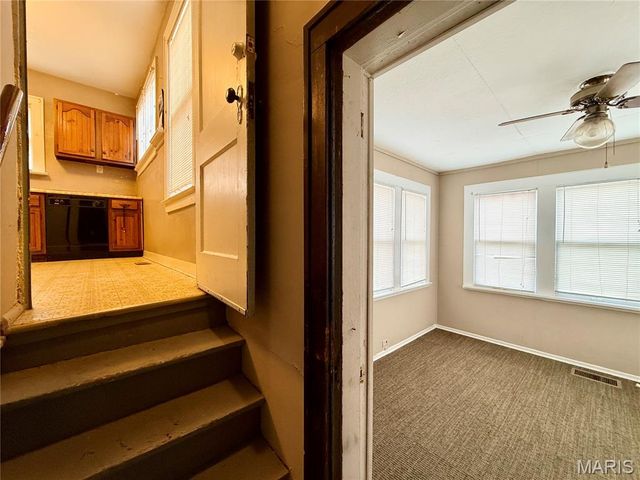 217 Emerling Drive, St Louis, MO 63121