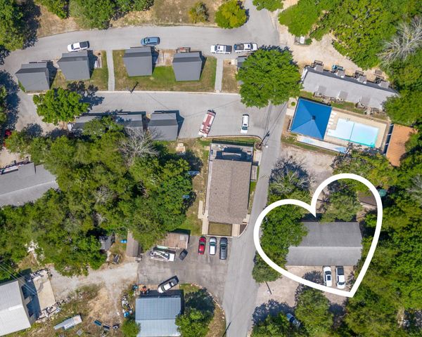 423 & 425 Eagle Drive, Reeds Spring, MO 65737