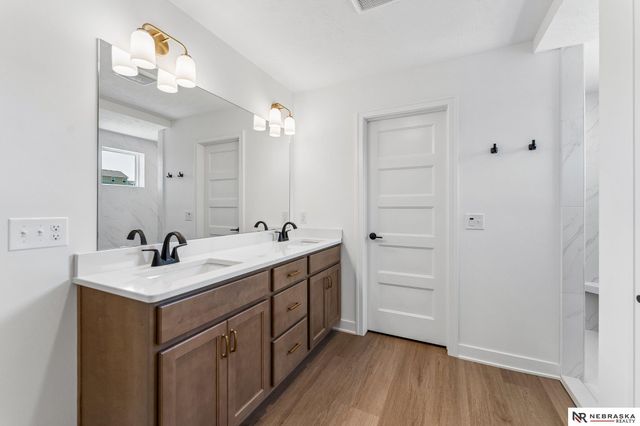 11101 N 161 Street, Bennington, NE 68007